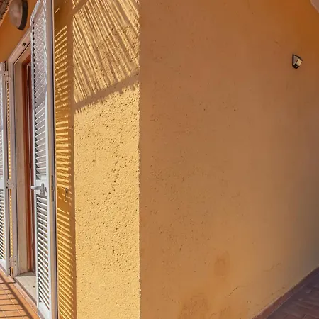 Casa Zullo B5 شقة